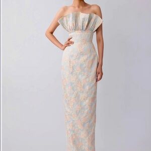 Sau Lee Noah Jaquard Gown